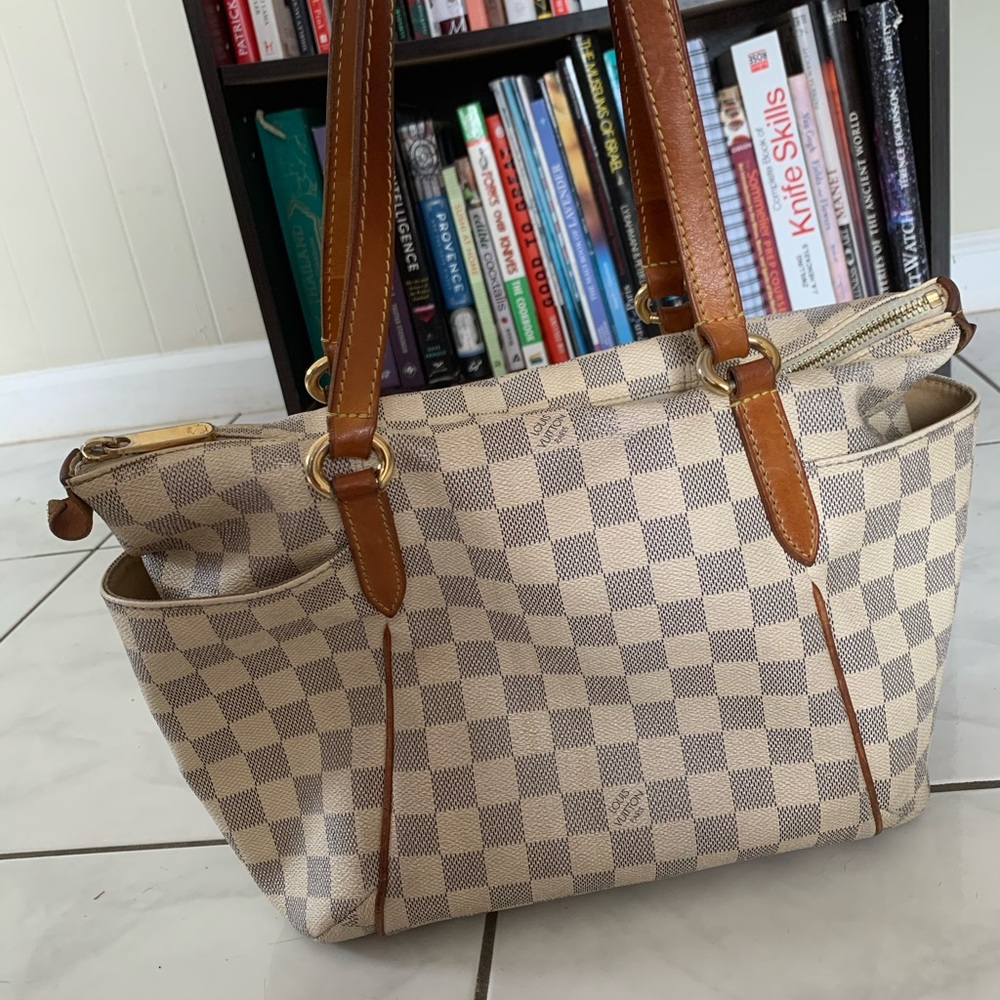 Louis Vuitton Totally PM Damier Azur